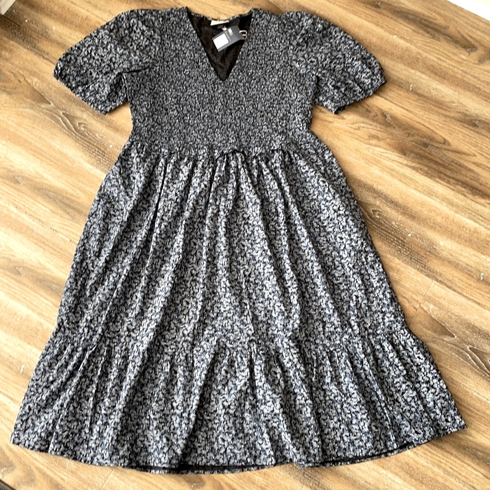 Universal Thread Target Floral Smocked Midi Puff Sleeve Dress - Has Pockets